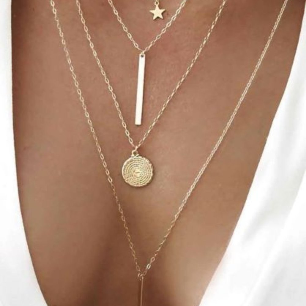 Beach Star Pendant Multilayer Chain Necklace